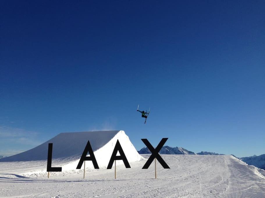 Modern Laax Apt, Swimming Pools, Wellness & Tennis 외부 사진