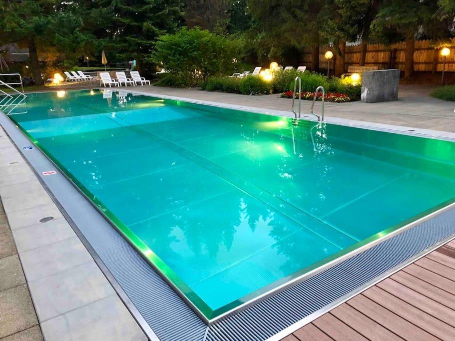 Modern Laax Apt, Swimming Pools, Wellness & Tennis 외부 사진